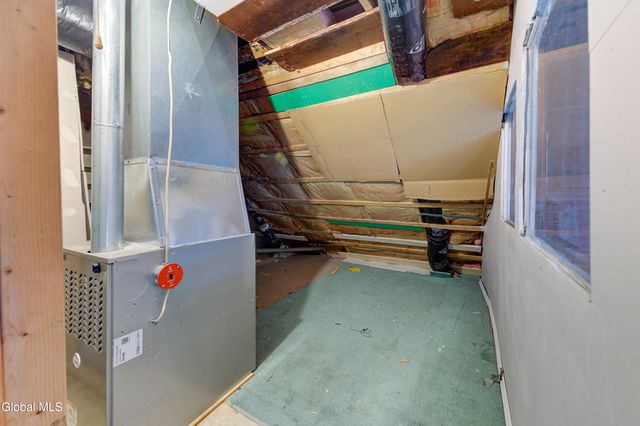 25 Steuben Street, Schenectady, NY 12307