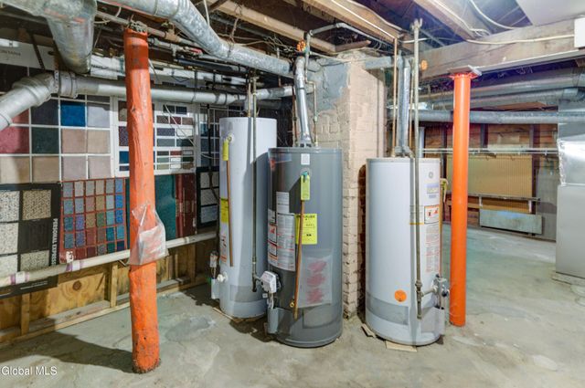 25 Steuben Street, Schenectady, NY 12307