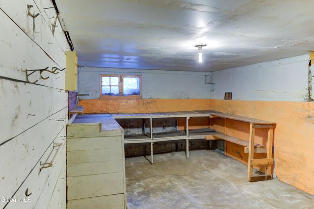 25 Steuben Street, Schenectady, NY 12307