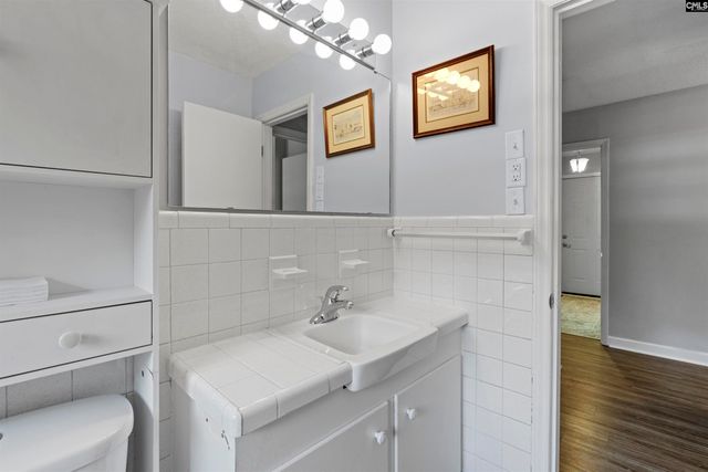 104 Round Knob Road, Lexington, SC 29072