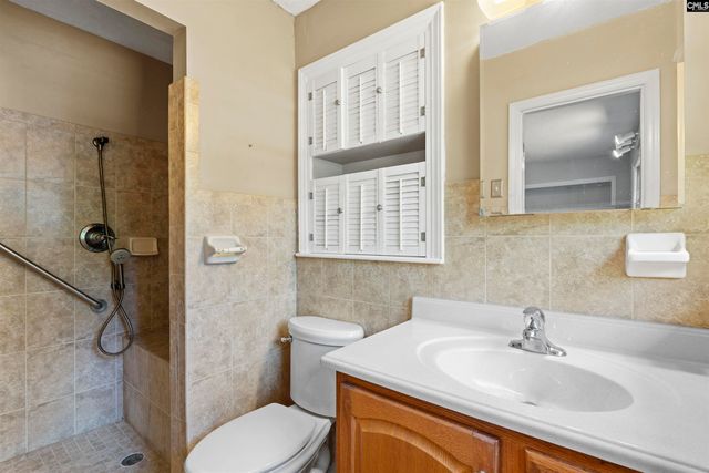 104 Round Knob Road, Lexington, SC 29072