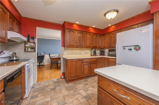 460 Layden Avenue, Canal Fulton, OH 44614