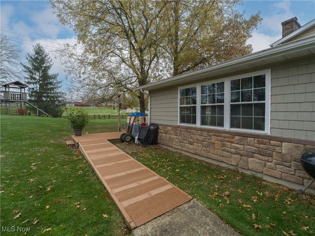 460 Layden Avenue, Canal Fulton, OH 44614