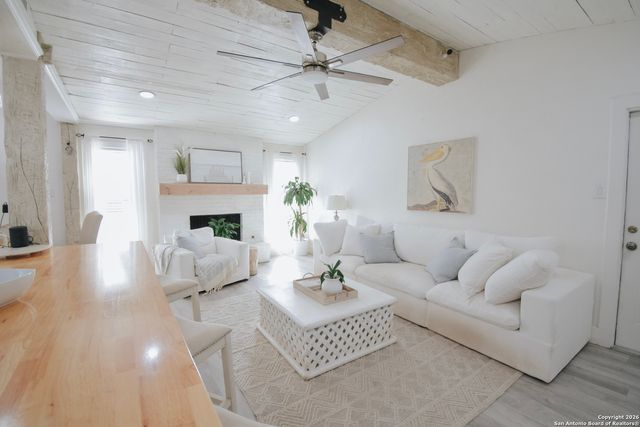 401 Antares, Corpus Christi, TX 78418