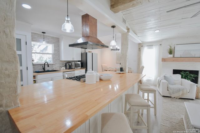 401 Antares, Corpus Christi, TX 78418