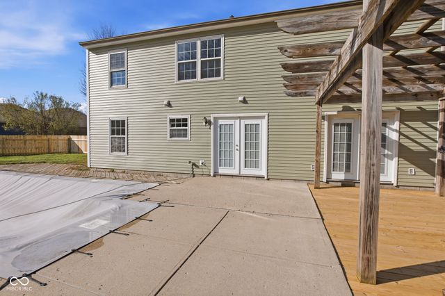 407 Sonhatsett Drive, Westfield, IN 46074