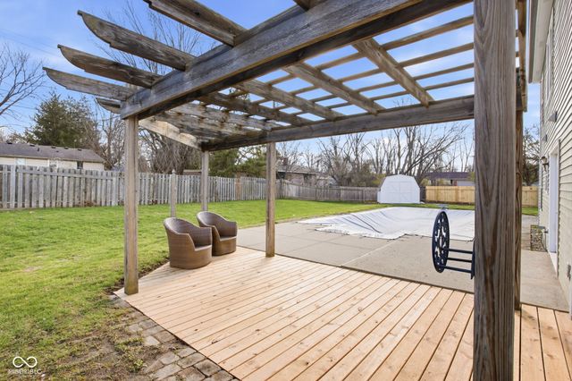 407 Sonhatsett Drive, Westfield, IN 46074