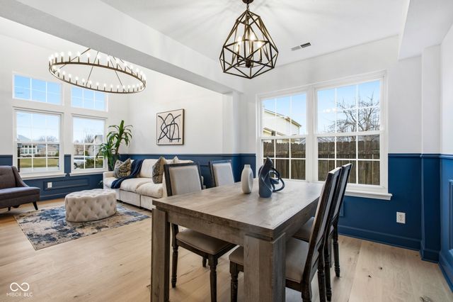 407 Sonhatsett Drive, Westfield, IN 46074