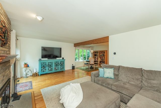 122 Macleish Ct, Mahwah Twp., NJ 07430