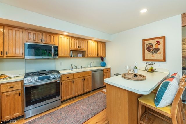 122 Macleish Ct, Mahwah Twp., NJ 07430