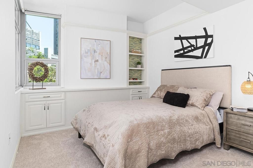 Image 11 of property listing at 206 Park Blvd 312, San Diego, CA 92101