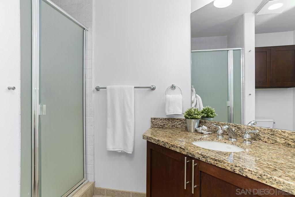 Image 15 of property listing at 206 Park Blvd 312, San Diego, CA 92101