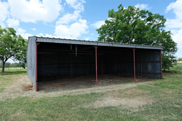 240 McAcres DR, Mcdade, TX 78650