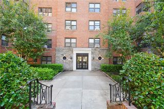 2 Fisher Drive 310, Mount Vernon, NY 10552
