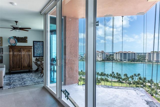 300 S Pointe Dr 1502, Miami Beach, FL 33139