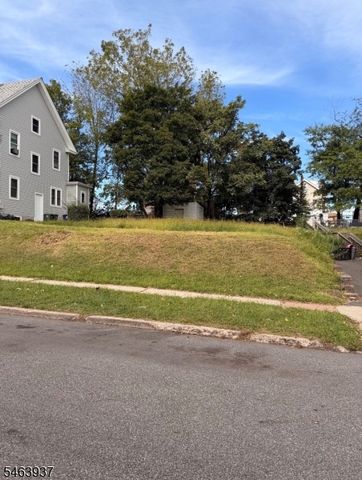 73 Nesbit Ter, Irvington Twp., NJ 07111
