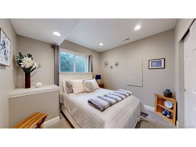 12346 Sandstone Ct, Broomfield, CO 80021