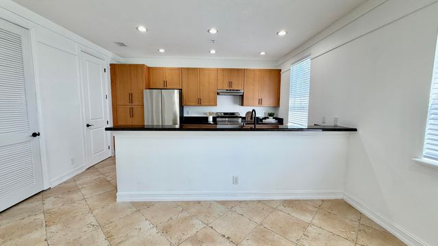 810 3RD Avenue N 78, Lake Worth Beach, FL 33460