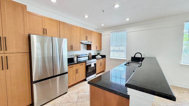 810 3RD Avenue N 78, Lake Worth Beach, FL 33460