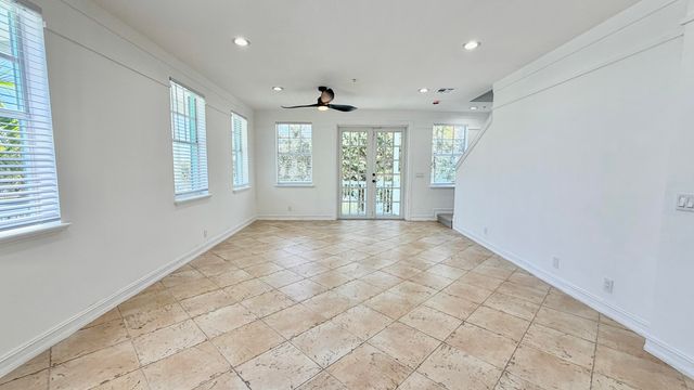810 3RD Avenue N 78, Lake Worth Beach, FL 33460