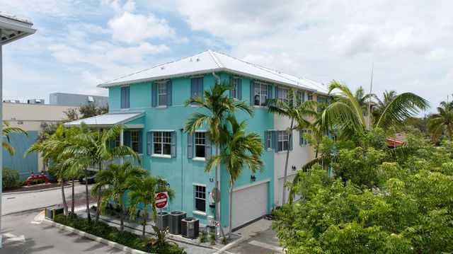 810 3RD Avenue N 78, Lake Worth Beach, FL 33460
