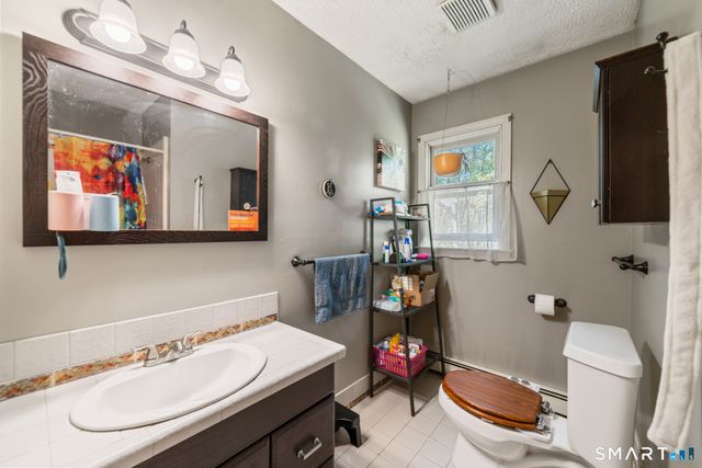 45 Elaine Drive, Southbury, CT 06488