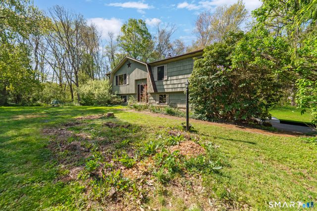 45 Elaine Drive, Southbury, CT 06488