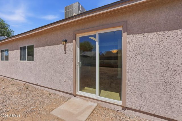 11813 W DAHLIA Drive, El Mirage, AZ 85335