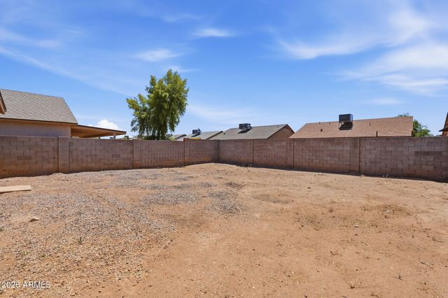 11813 W DAHLIA Drive, El Mirage, AZ 85335