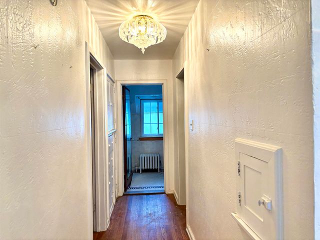 903 S Michigan Avenue, Saginaw, MI 48602