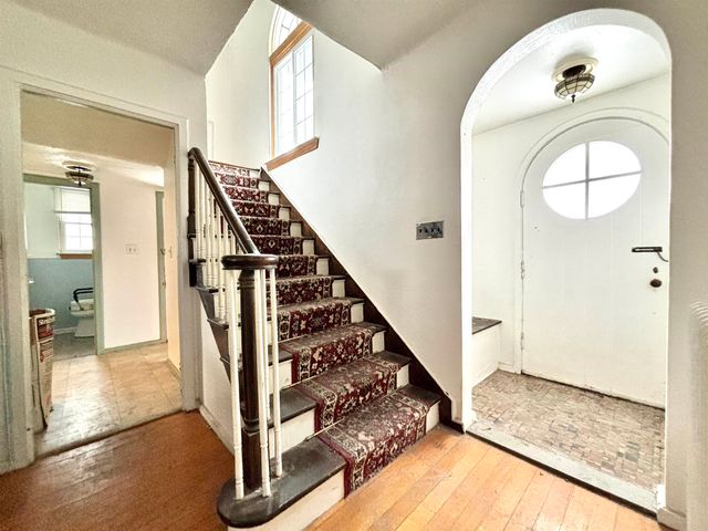 903 S Michigan Avenue, Saginaw, MI 48602