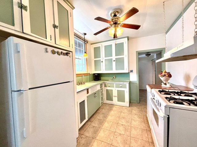 903 S Michigan Avenue, Saginaw, MI 48602