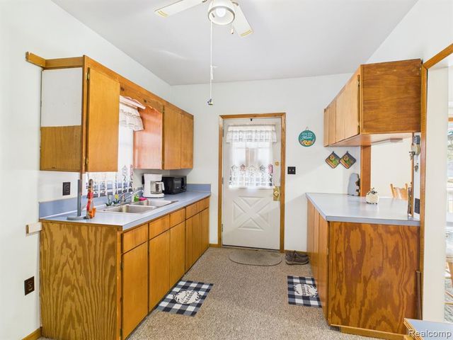 4467 Kings Mill Road, North Branch, MI 48461
