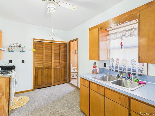 4467 Kings Mill Road, North Branch, MI 48461