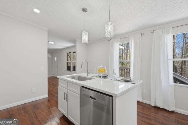 67 Forest Lake Circle Road, Pendergrass, GA 30567