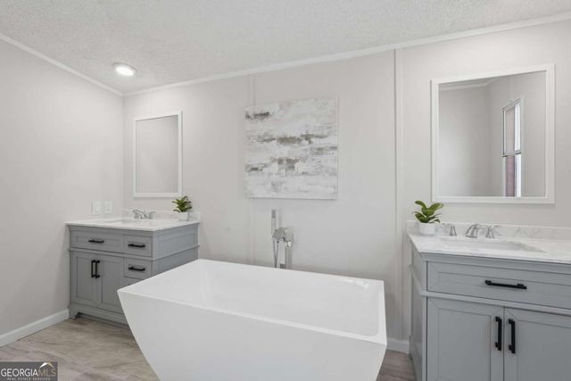 67 Forest Lake Circle Road, Pendergrass, GA 30567