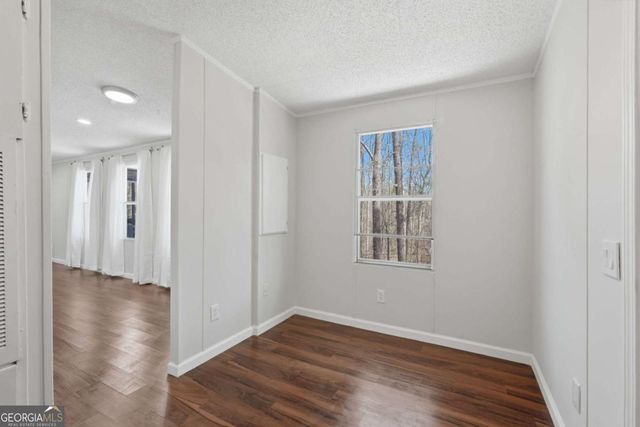 67 Forest Lake Circle Road, Pendergrass, GA 30567