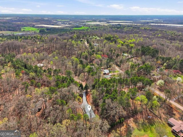 67 Forest Lake Circle Road, Pendergrass, GA 30567