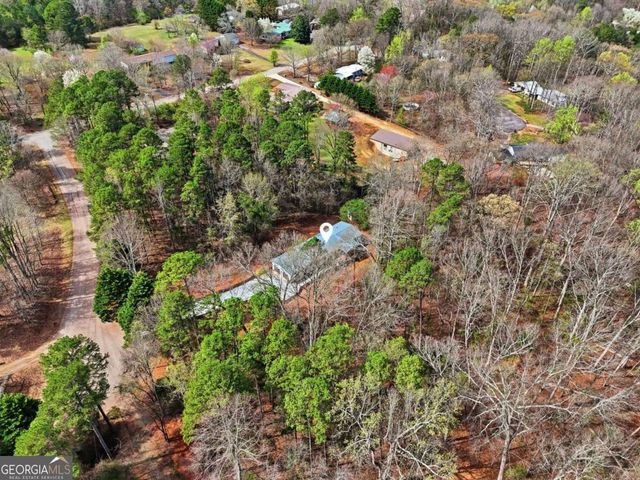 67 Forest Lake Circle Road, Pendergrass, GA 30567