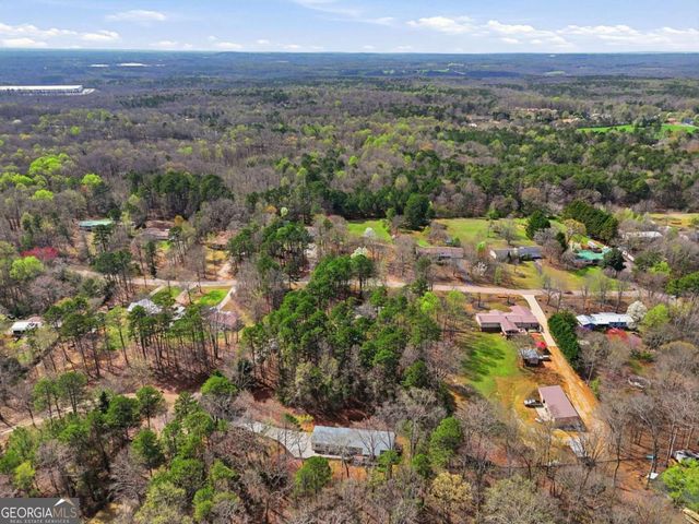 67 Forest Lake Circle Road, Pendergrass, GA 30567