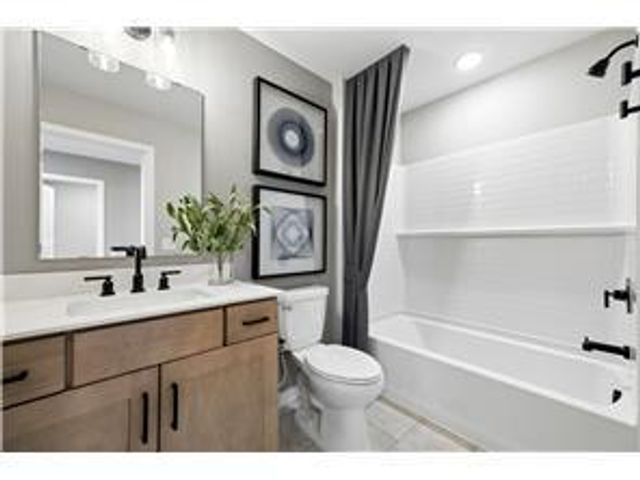4110 Ramsay Way, Waconia, MN 55387