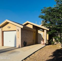 1228 Colina De Oro Street, Horizon City, TX 79928