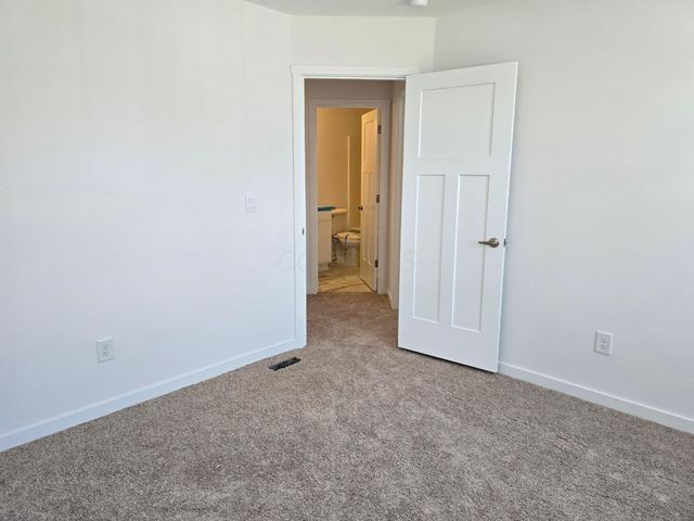 138 Dusky Willow Drive, Etna, OH 43068