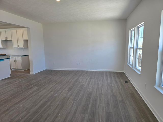 138 Dusky Willow Drive, Etna, OH 43068