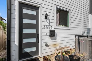 203 Danna Lane D, Houston, TX 77009