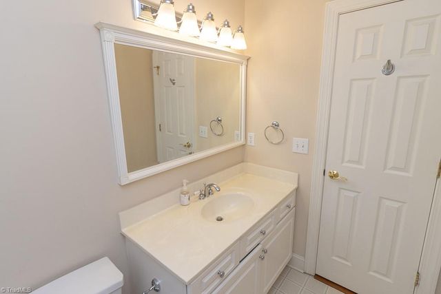 7560 Strawberry Road, Summerfield, NC 27358