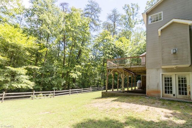7560 Strawberry Road, Summerfield, NC 27358