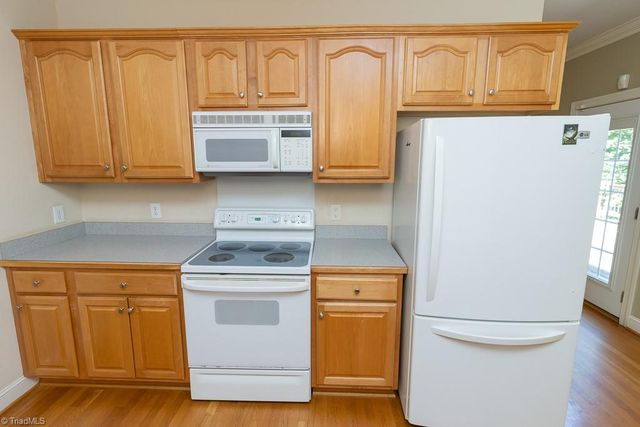 7560 Strawberry Road, Summerfield, NC 27358