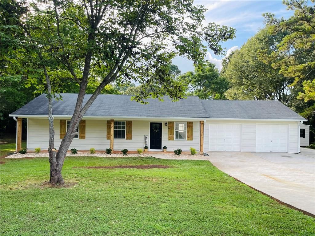2303 Nancy Court, Loganville, GA 30052