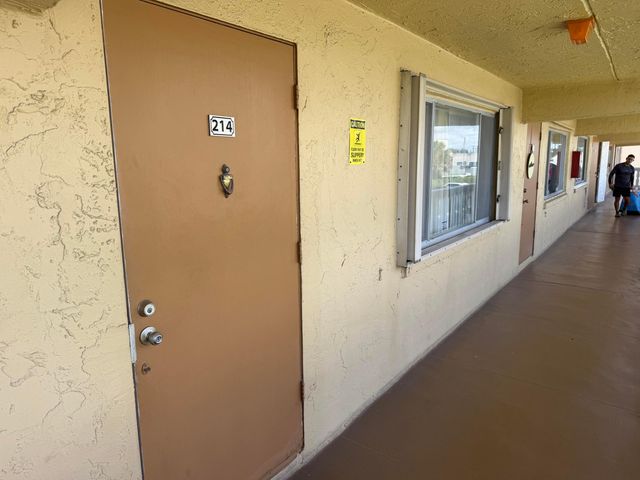 500 Village Green Circle W 214, Palm Springs, FL 33461